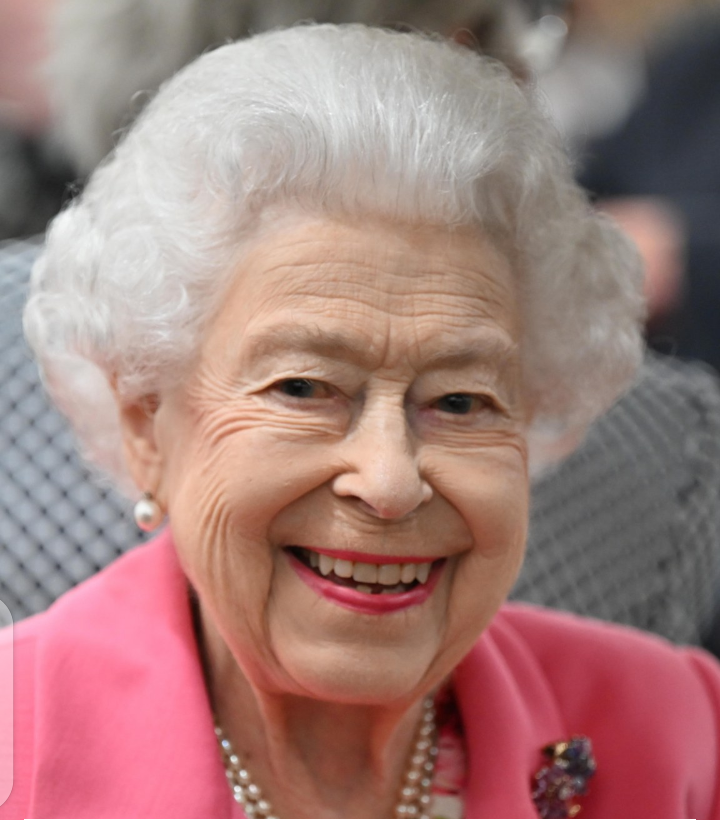 Elizabeth II, Queen of England, dies at the age of 96 after a health crisis.